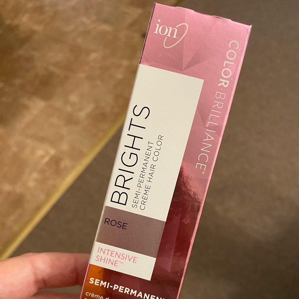 Ion hair dye